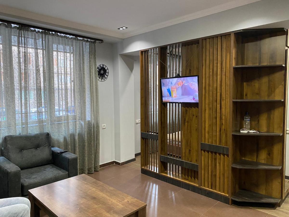 One Central Apartment エレバン エクステリア 写真