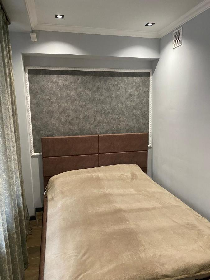 One Central Apartment エレバン エクステリア 写真